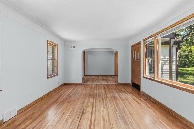 8706 Lincoln Street NE, Blaine, MN 55434