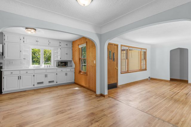 8706 Lincoln Street NE, Blaine, MN 55434