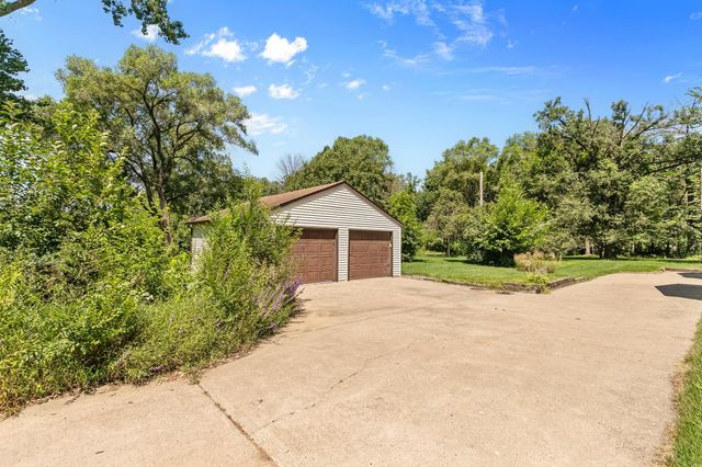 8706 Lincoln Street NE, Blaine, MN 55434