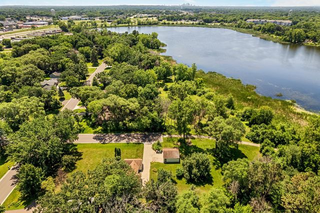 8706 Lincoln Street NE, Blaine, MN 55434