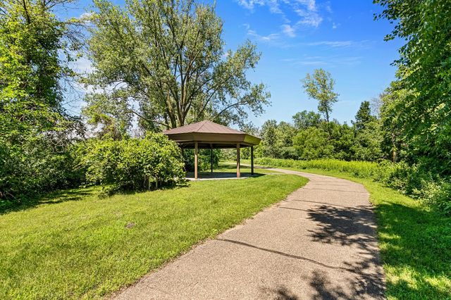 8706 Lincoln Street NE, Blaine, MN 55434