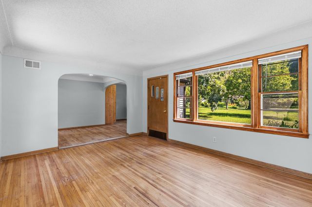 8706 Lincoln Street NE, Blaine, MN 55434
