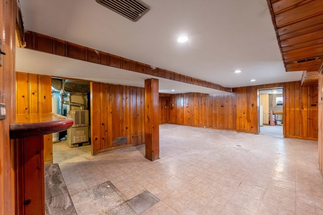 1908 S 23rd Avenue, Maywood, IL 60153