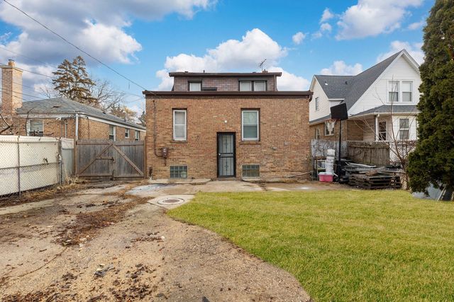 1908 S 23rd Avenue, Maywood, IL 60153