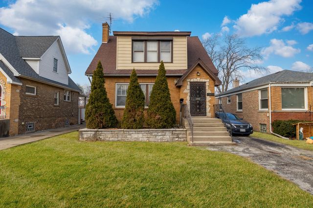 1908 S 23rd Avenue, Maywood, IL 60153