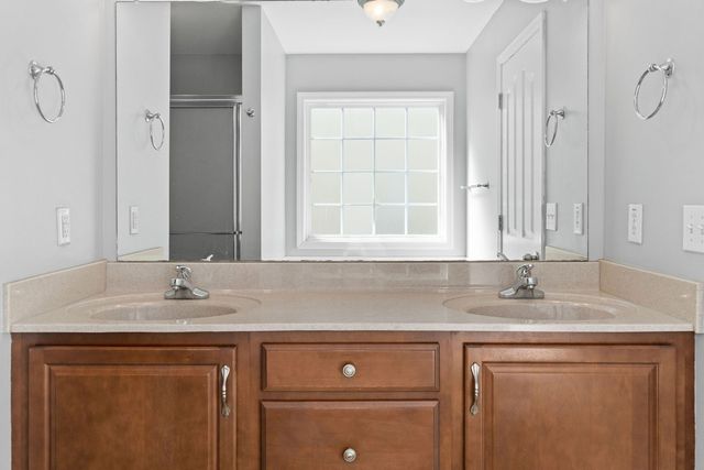 1015 Cindy Jo Ct, Clarksville, TN 37040