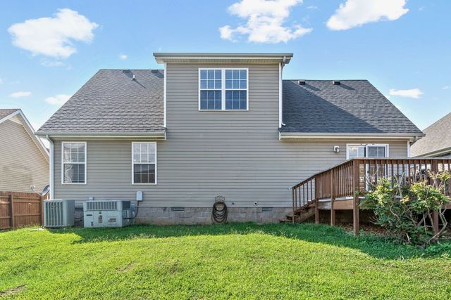 1015 Cindy Jo Ct, Clarksville, TN 37040