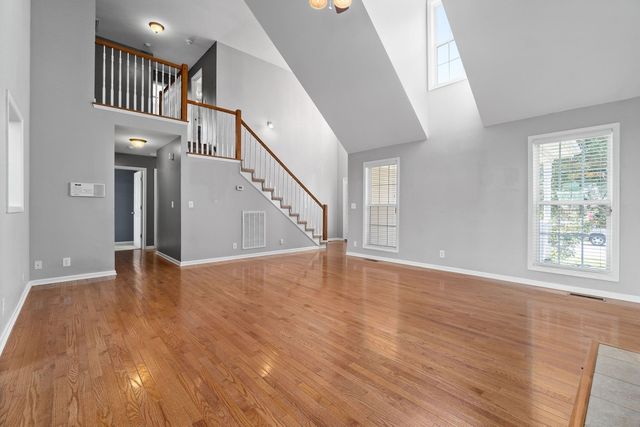 1015 Cindy Jo Ct, Clarksville, TN 37040