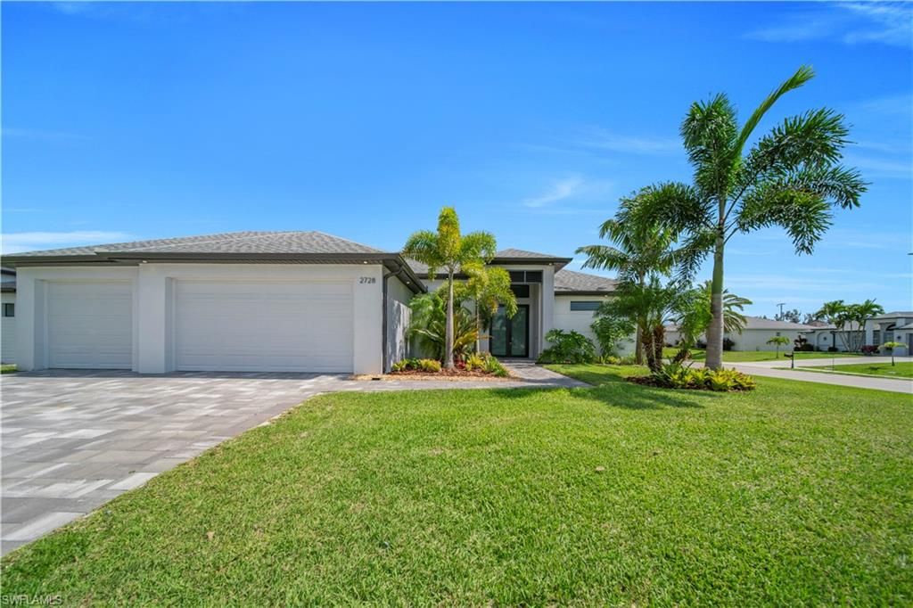 2728 SW 4th LN, Cape Coral, FL 33991