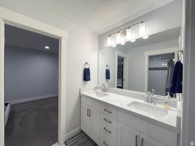 86 S PRESTON ST, Kaysville, UT 84037