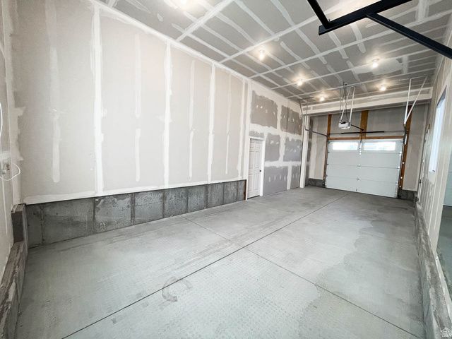 86 S PRESTON ST, Kaysville, UT 84037