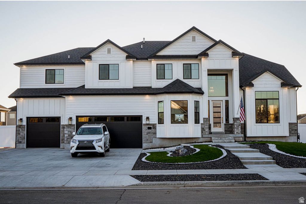 86 S PRESTON ST, Kaysville, UT 84037