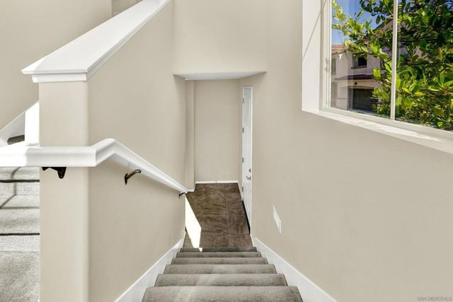 6610 Canopy Ridge Ln 37, San Diego, CA 92121