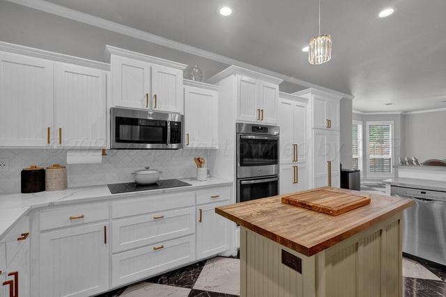 6007 RILEY ELIZABETH Place, Amarillo, TX 79119