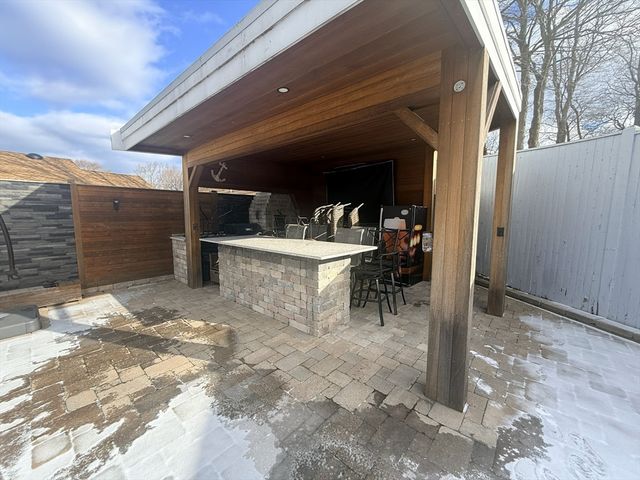 10 Lawrence Rd 00, Lynn, MA 01904