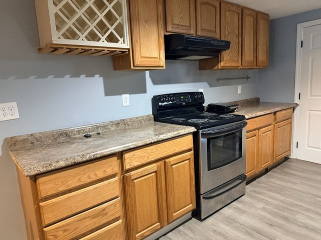 10 Lawrence Rd 00, Lynn, MA 01904