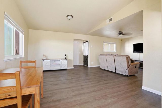 2048 Southwood Drive, Vacaville, CA 95687