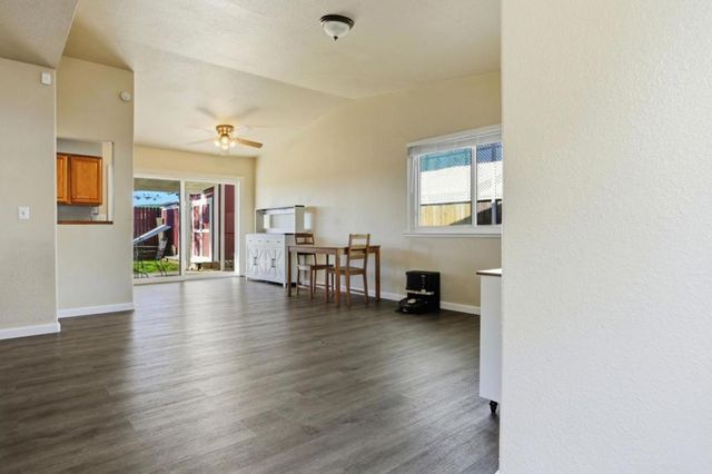 2048 Southwood Drive, Vacaville, CA 95687