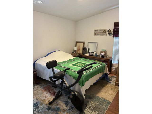 1111 Se 3RD Ave 61, Canby, OR 97013