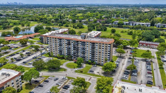 4174 Inverrary Drive 513, Lauderhill, FL 33319