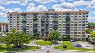4174 Inverrary Drive 513, Lauderhill, FL 33319