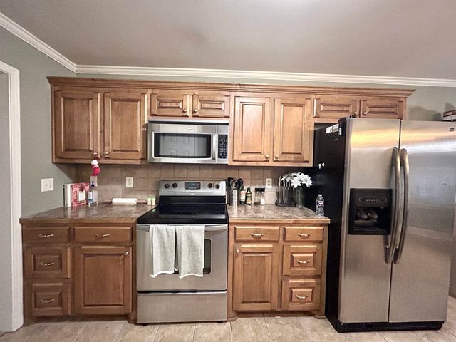 413 SHARON OAKS, Benton, AR 72019