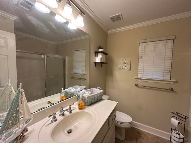 413 SHARON OAKS, Benton, AR 72019