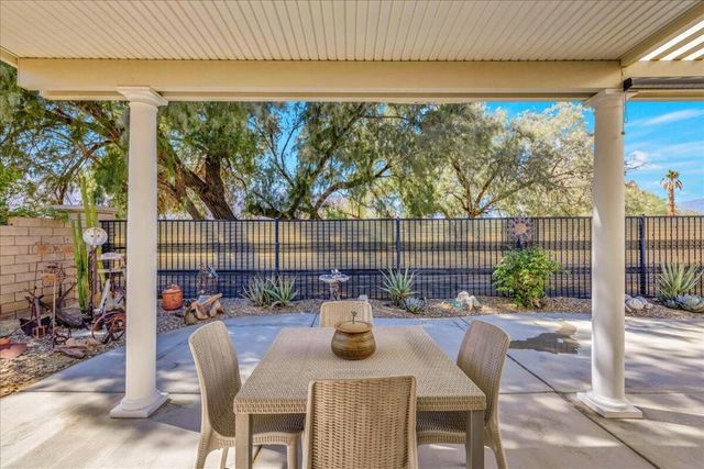 2579 Savanna Way, Palm Springs, CA 92262