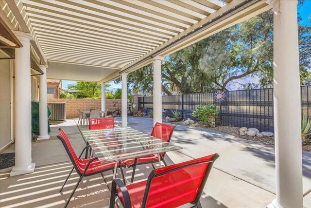 2579 Savanna Way, Palm Springs, CA 92262