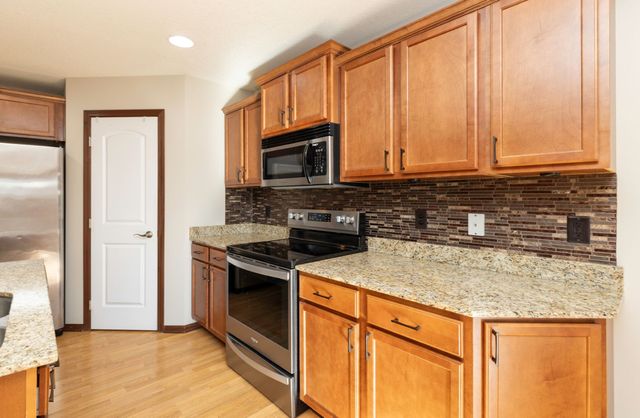 795 SE Westgate Drive, Waukee, IA 50263