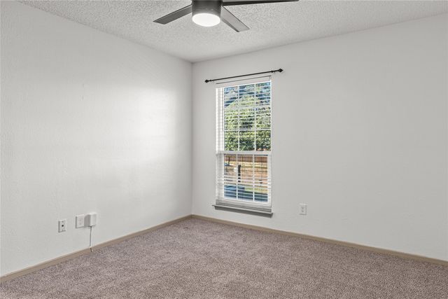 1212 Riverchase Lane 243, Arlington, TX 76011