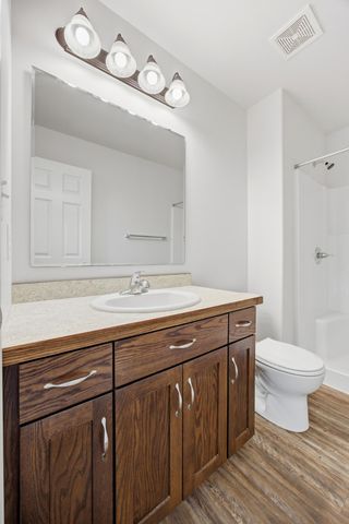 1326 4th Street NW, West Fargo, ND 58078