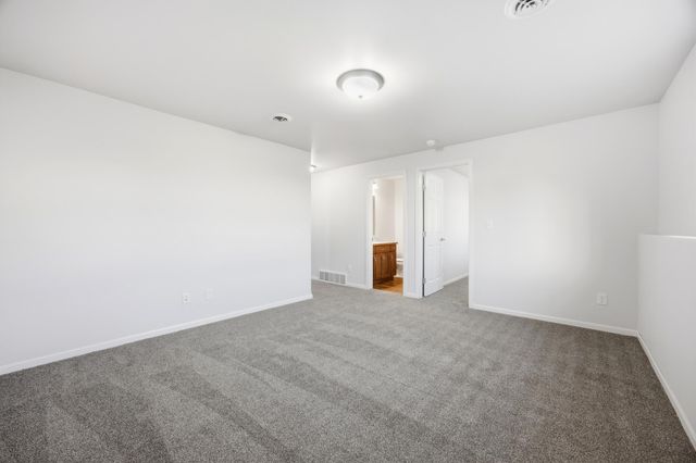 1326 4th Street NW, West Fargo, ND 58078