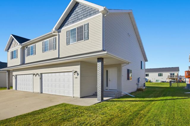 1326 4th Street NW, West Fargo, ND 58078