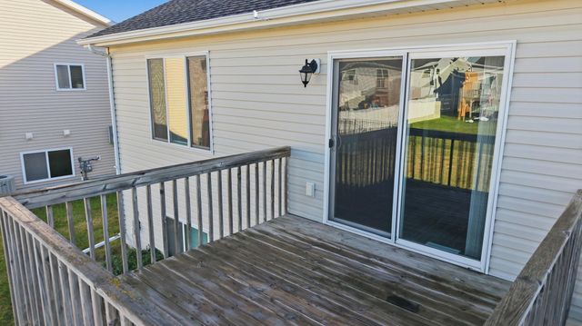 1326 4th Street NW, West Fargo, ND 58078