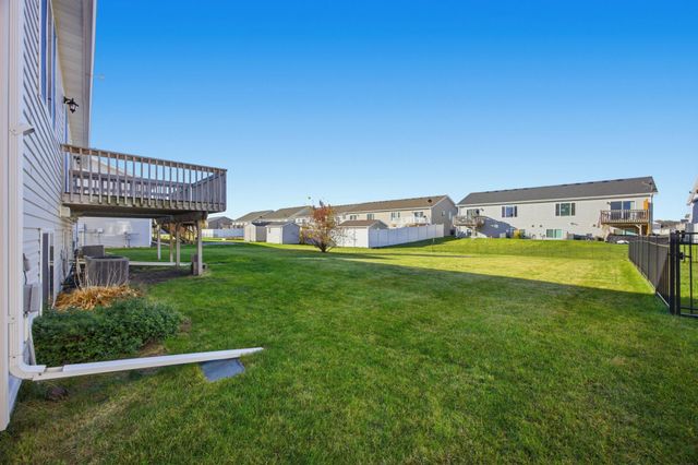 1326 4th Street NW, West Fargo, ND 58078