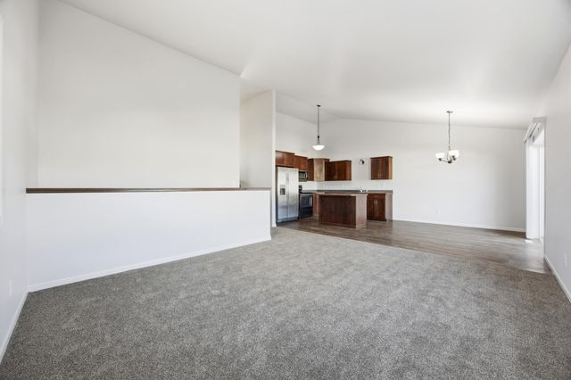 1326 4th Street NW, West Fargo, ND 58078