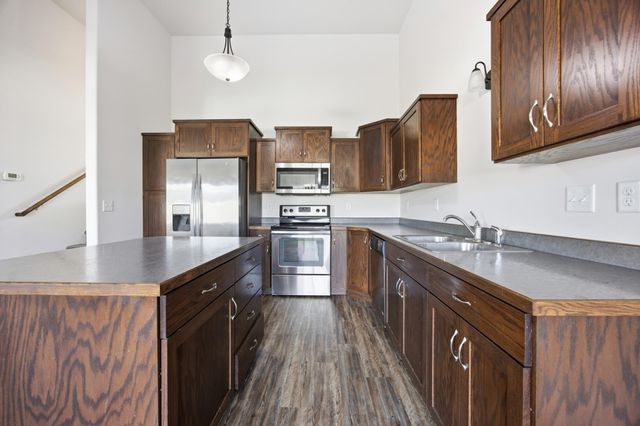 1326 4th Street NW, West Fargo, ND 58078