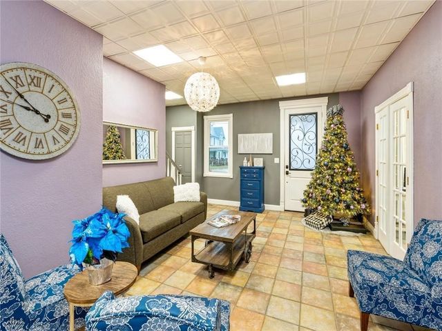 611 1st Avenue E, Newton, IA 50208