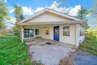 6712 Cadmus Road, Adrian, MI 49221