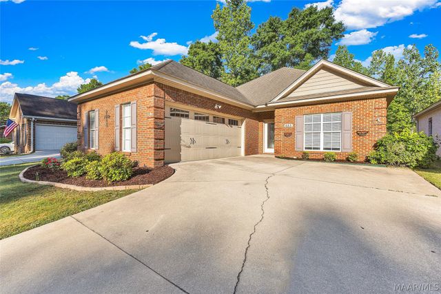 685 River Birch Circle, Wetumpka, AL 36093