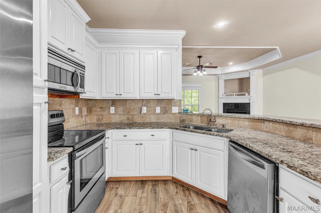 685 River Birch Circle, Wetumpka, AL 36093