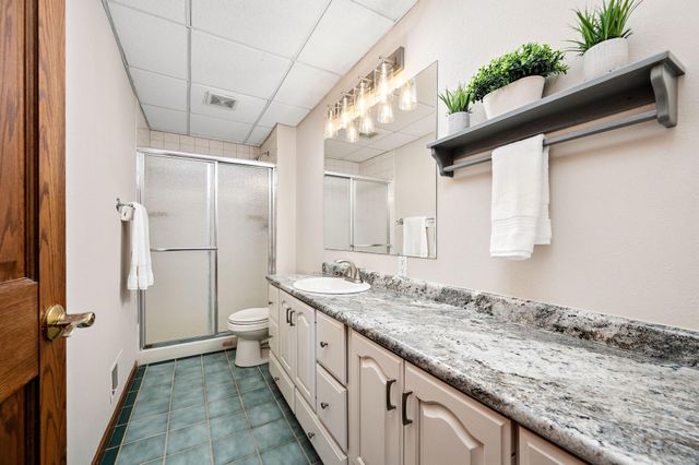 10445 Akron Avenue, Inver Grove Heights, MN 55077