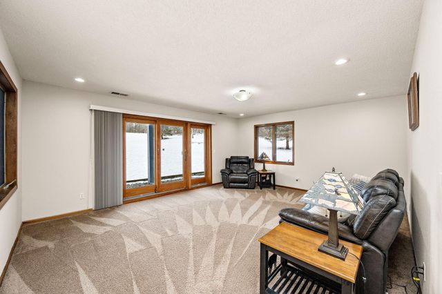 10445 Akron Avenue, Inver Grove Heights, MN 55077