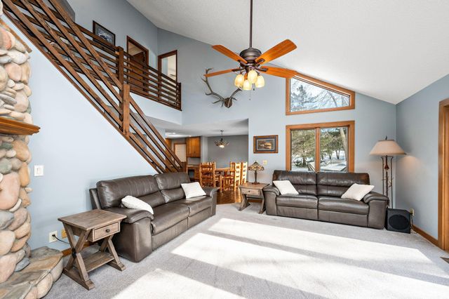 10445 Akron Avenue, Inver Grove Heights, MN 55077