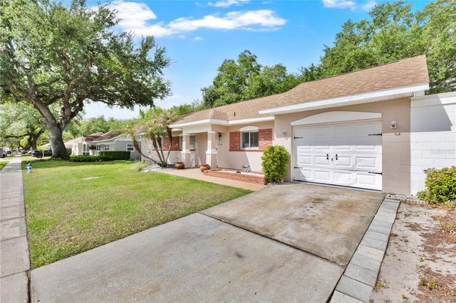 8554 WICHITA PLACE, Orlando, FL 32827