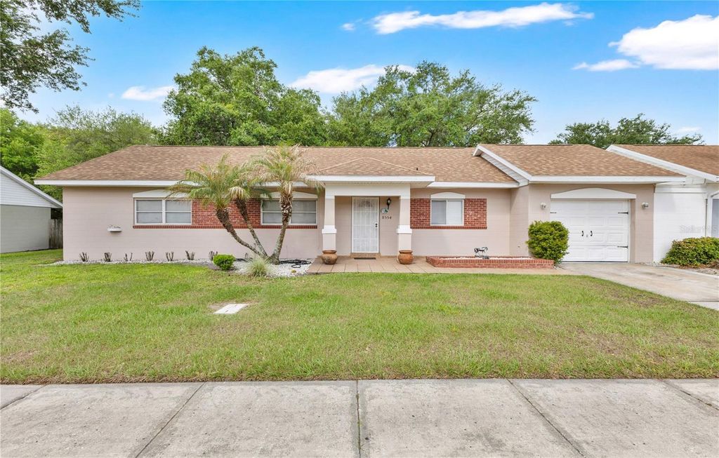 Image 22 of property listing at 8554 WICHITA PLACE, Orlando, FL 32827