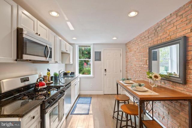 1708 LATROBE ST, Baltimore, MD 21202