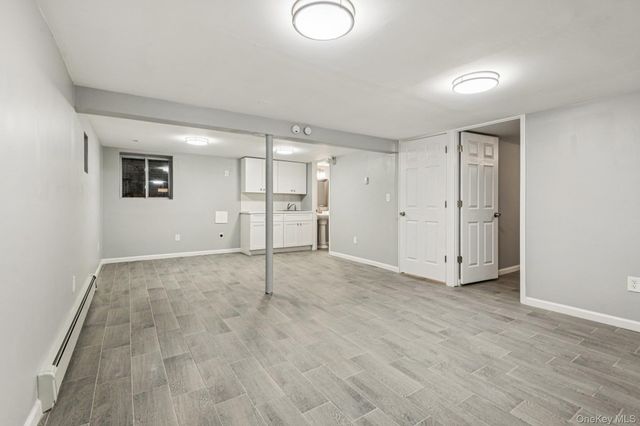 16 Belgrave Avenue, Bay Shore, NY 11706