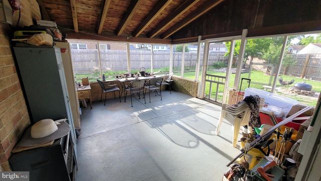 6433 LENOX CT, Bensalem, PA 19020